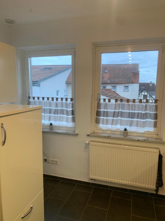 Mainpark Apartment 4 Schlafzimmer Bis Zu 10 Personen Direkt Ueber Aschaffapartment Bei Aschaffenburg Mainaschaff Exterior foto