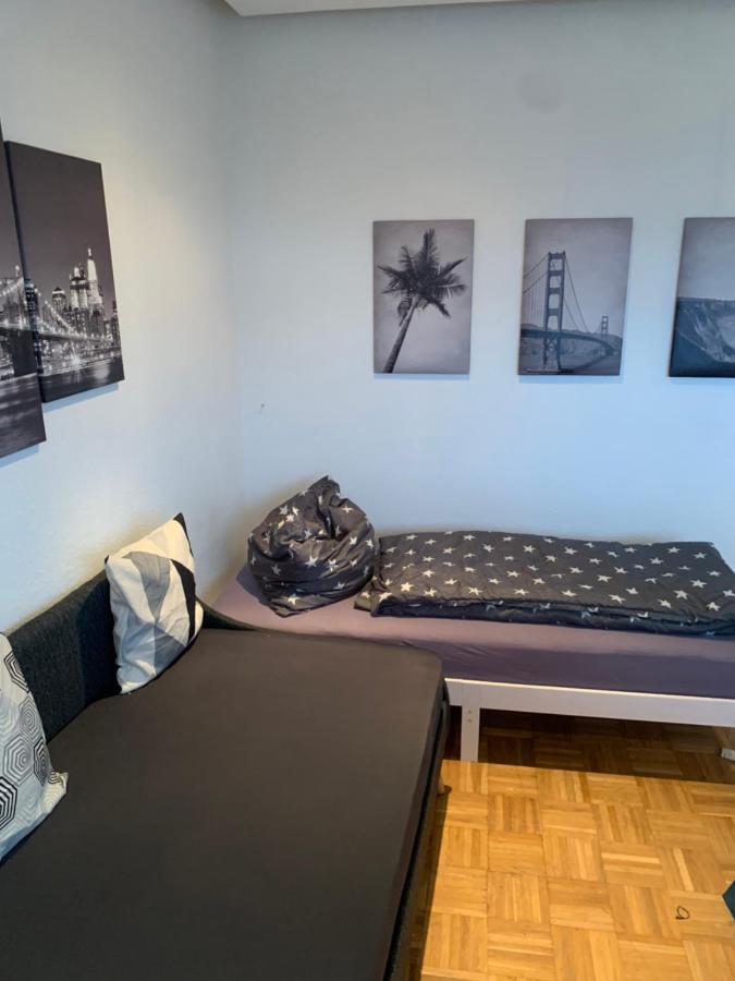 Mainpark Apartment 4 Schlafzimmer Bis Zu 10 Personen Direkt Ueber Aschaffapartment Bei Aschaffenburg Mainaschaff Exterior foto
