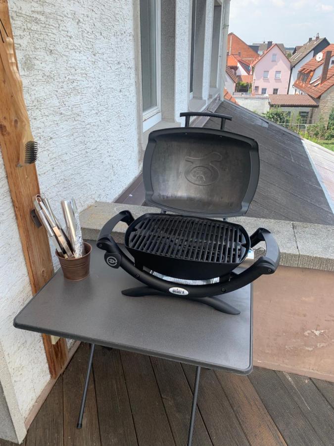 Mainpark Apartment 4 Schlafzimmer Bis Zu 10 Personen Direkt Ueber Aschaffapartment Bei Aschaffenburg Mainaschaff Exterior foto